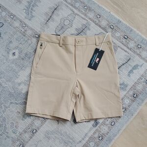 NWT Vineyard Vines Boys Teen Khaki Sand Performance Shorts Sz14